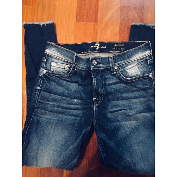 7 for all mankind brand new jeans - Picture 4 of 4